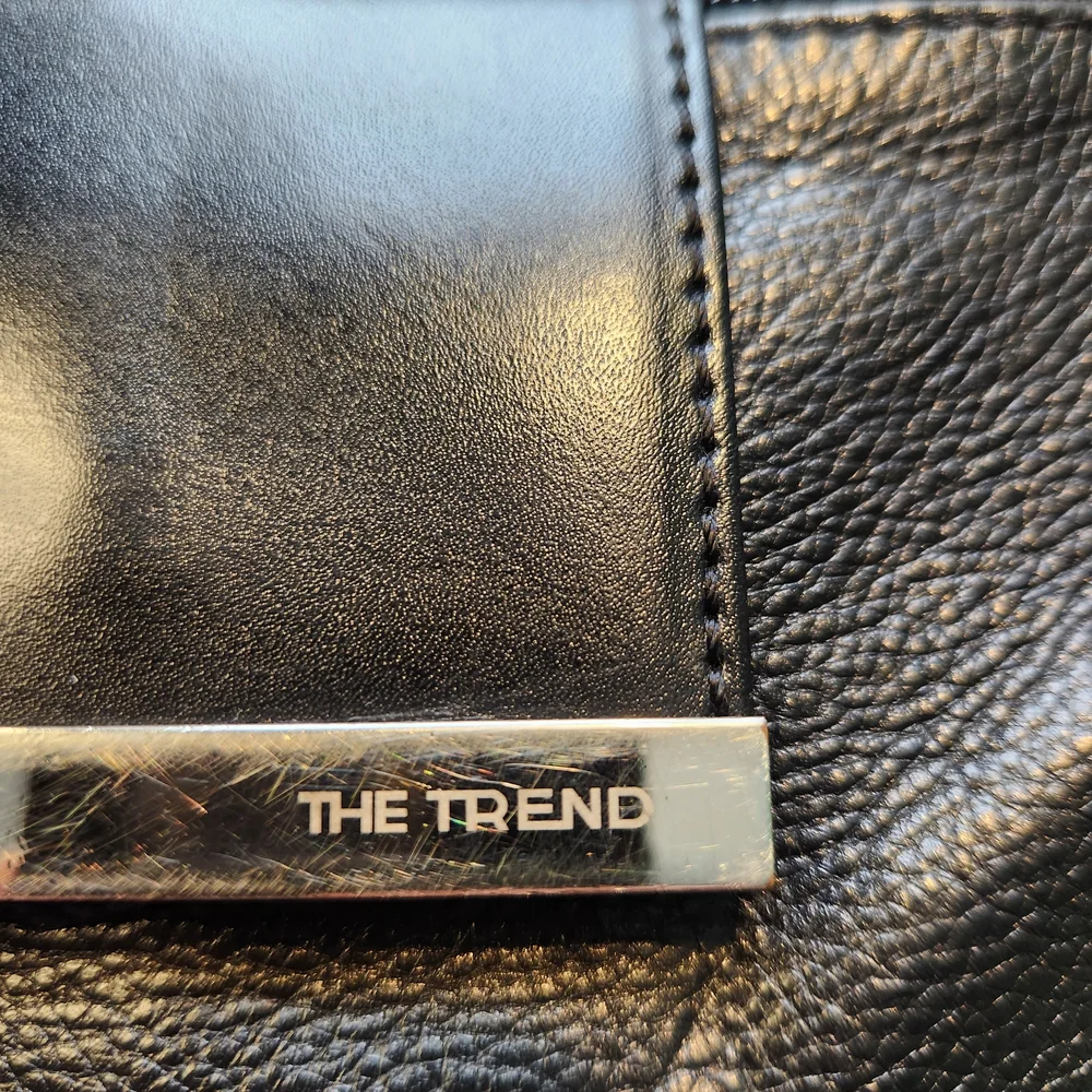 The TREND Black Crossbody Shoulder Bag with Silver Accent - Picture 2 of 6